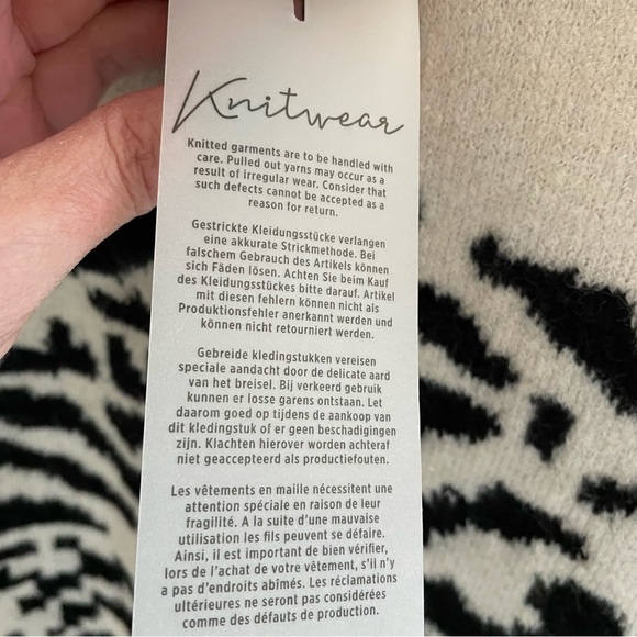 Yest Balloon Sleeve, Animal Print Crew Neck Knit Sweater Multiple Sizes … - Picture 9 of 10